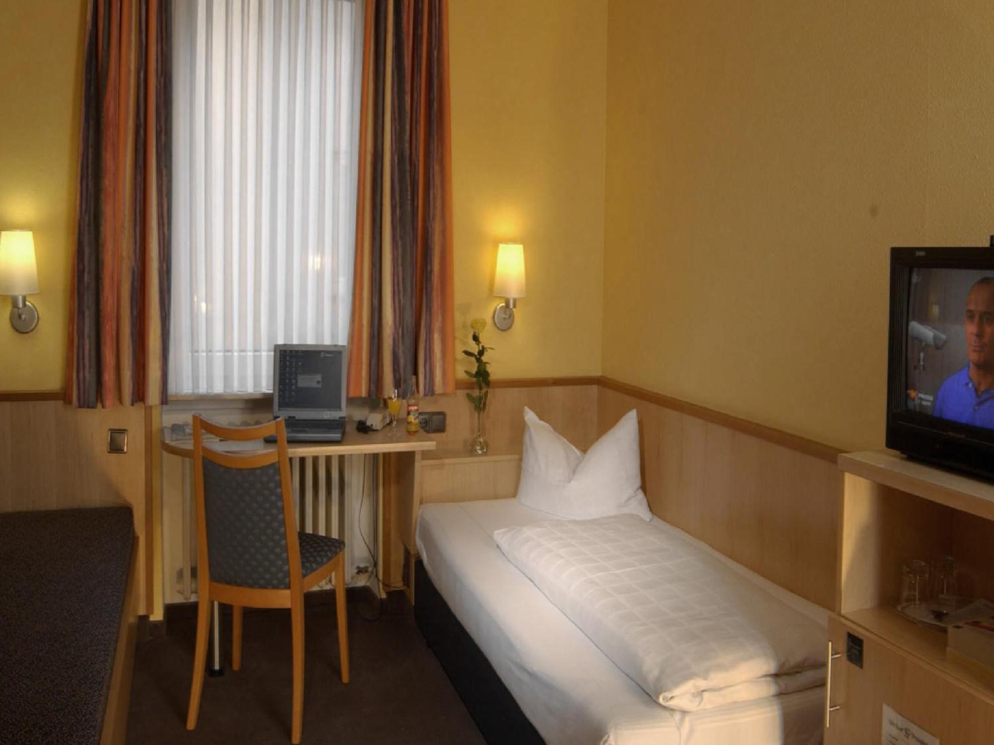 City Partner Hotel Strauss Wurzburg Luaran gambar