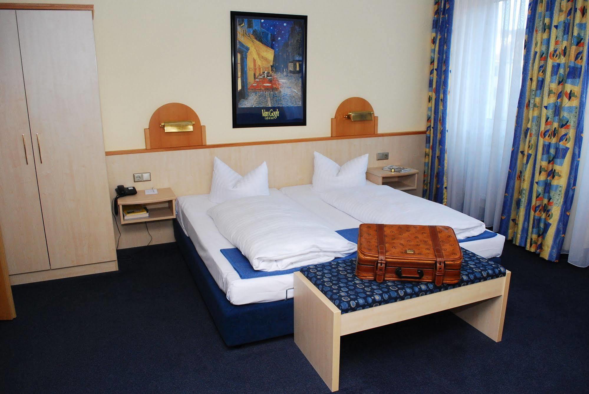 City Partner Hotel Strauss Wurzburg Luaran gambar